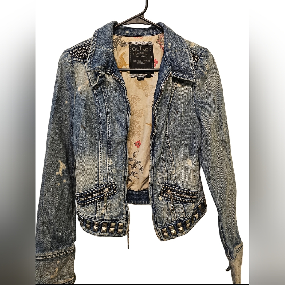 Vintage GUESS Limited Edition Rare Womens Studded Denim Jacket Sz Md